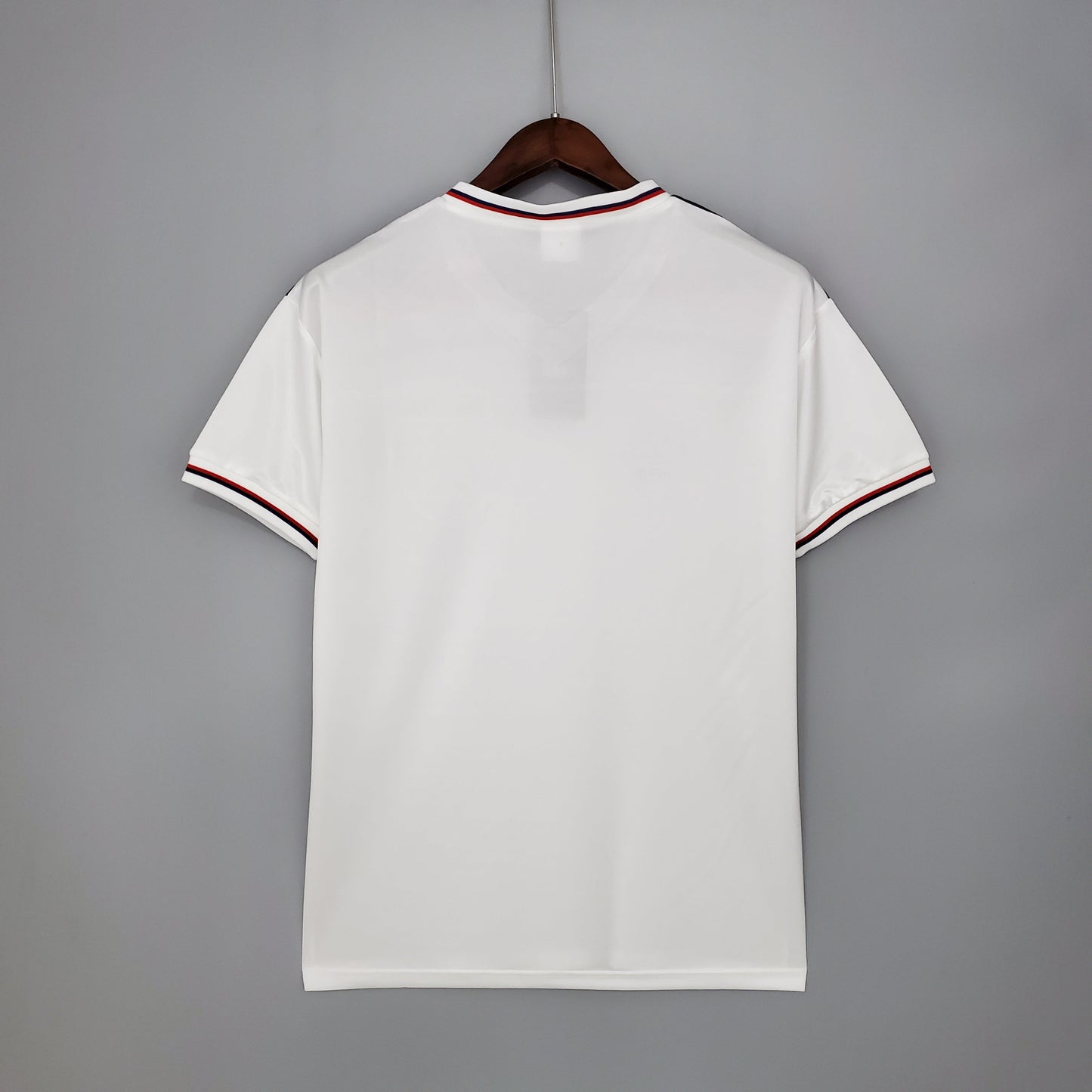 England Home Kit 81/82