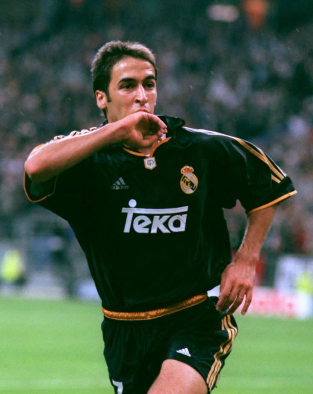 Real Madrid Away Kit 98/99
