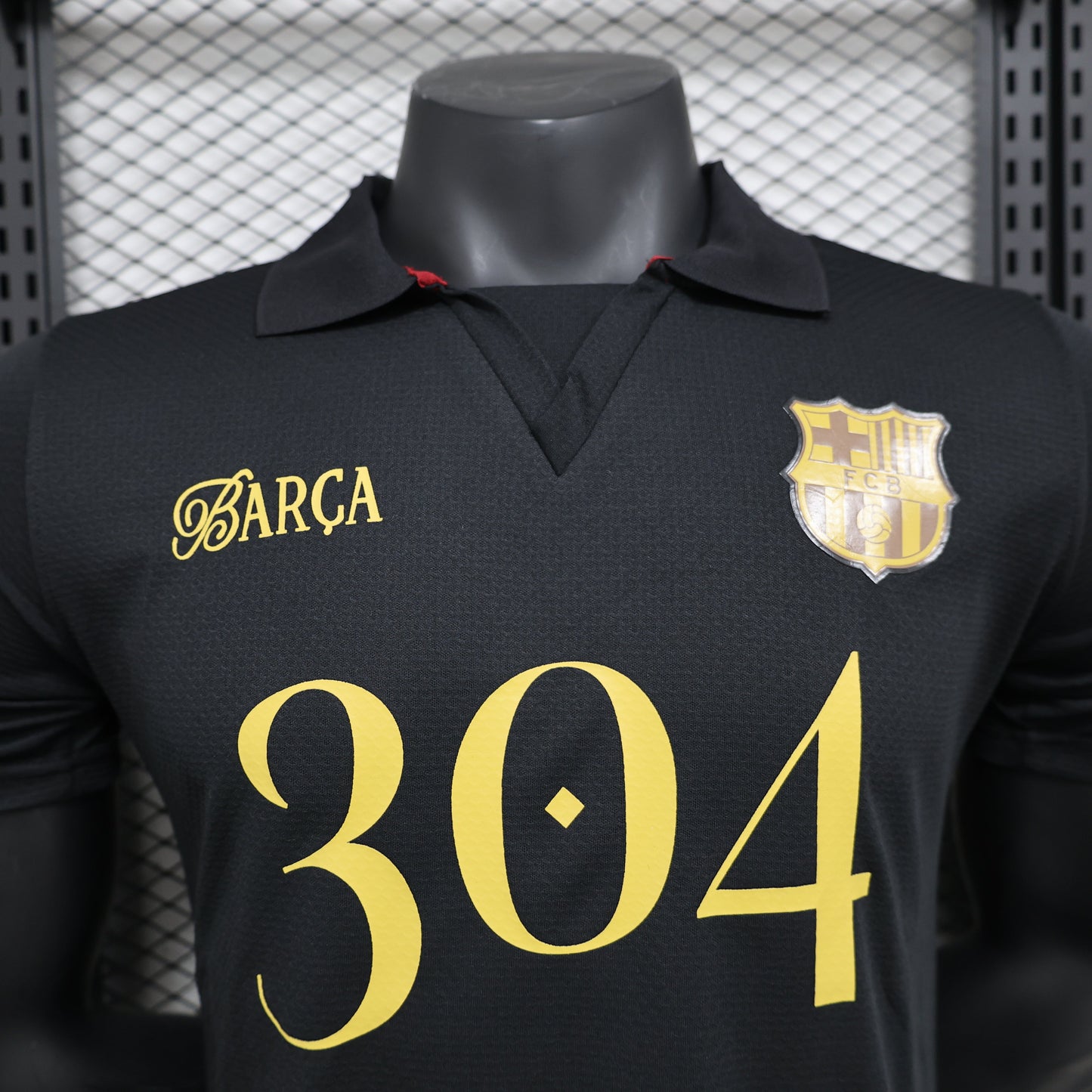 Barcelona 304 x Lamine Yamal Kit 24/25