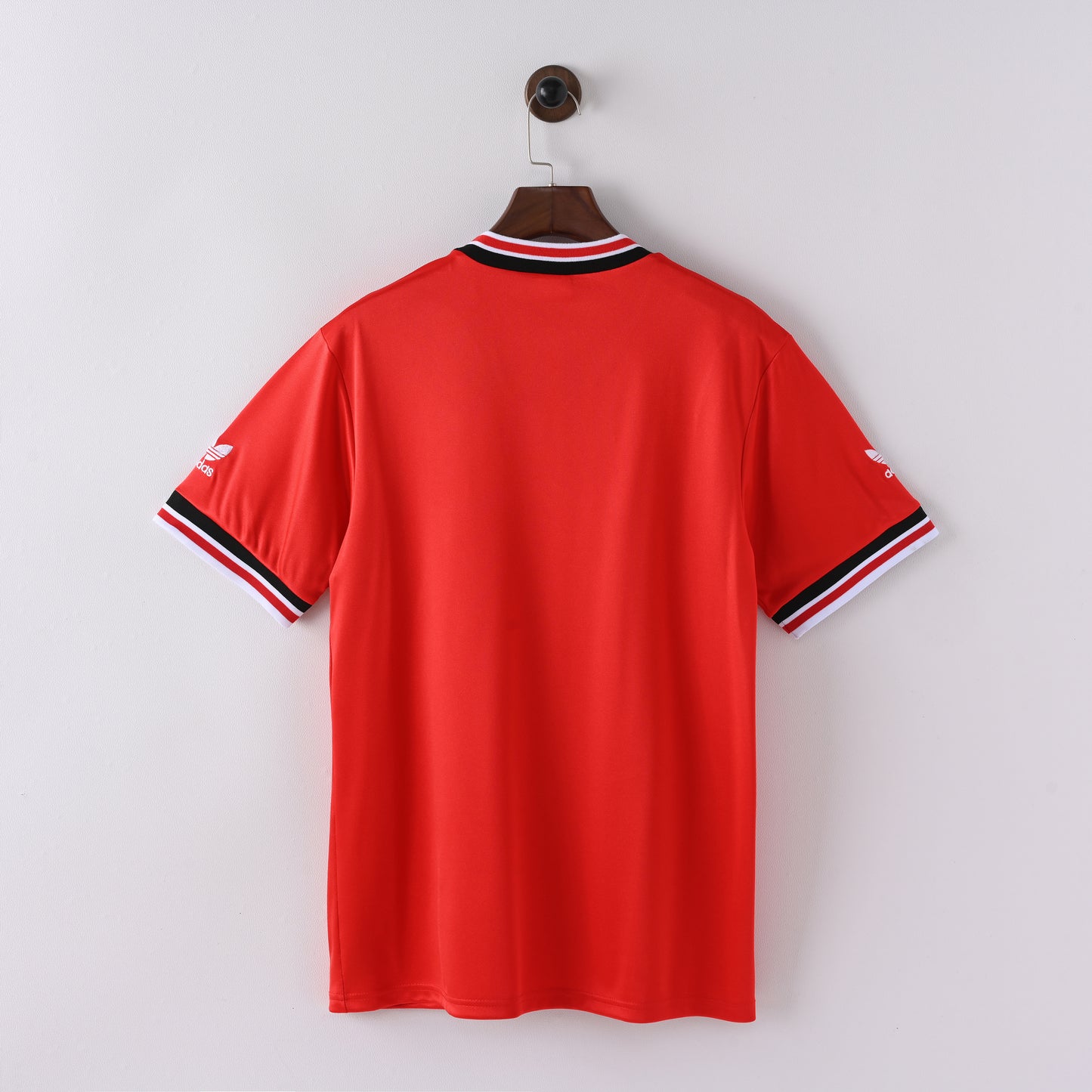 Manchester United Home Kit 85/86