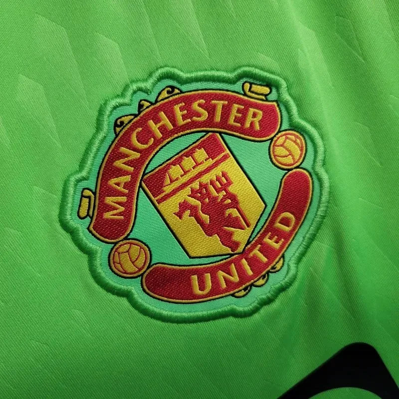 Manchester United Goalkeeper Kit 23/24
