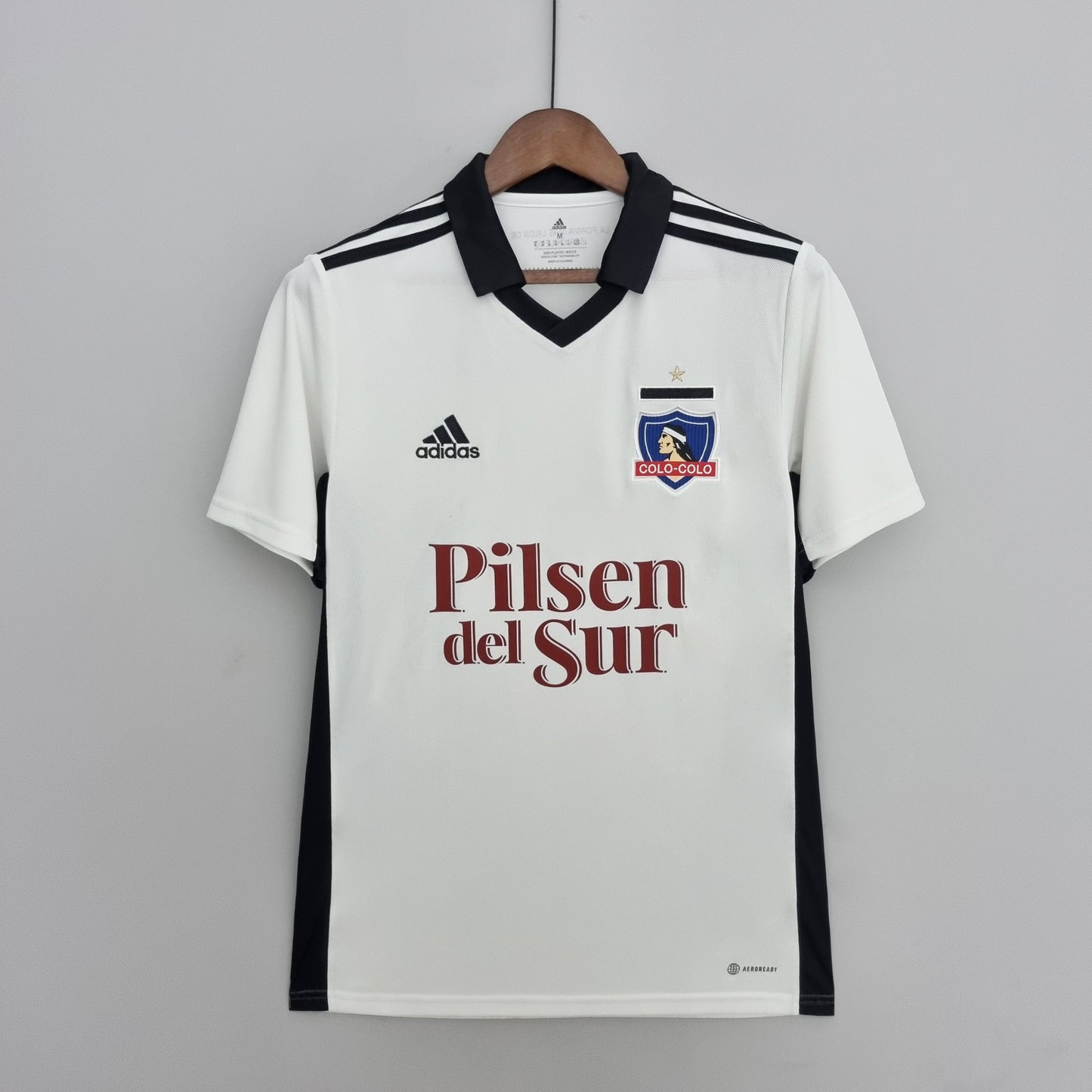 Colo-Colo Home Kit 22/23