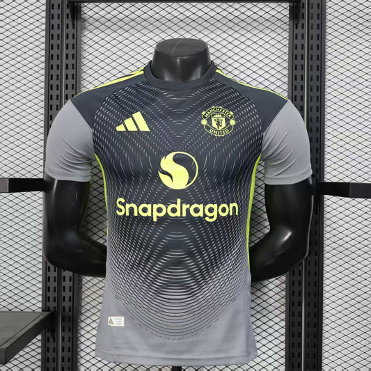 Manchester United Goalkeeper Kit 25/26
