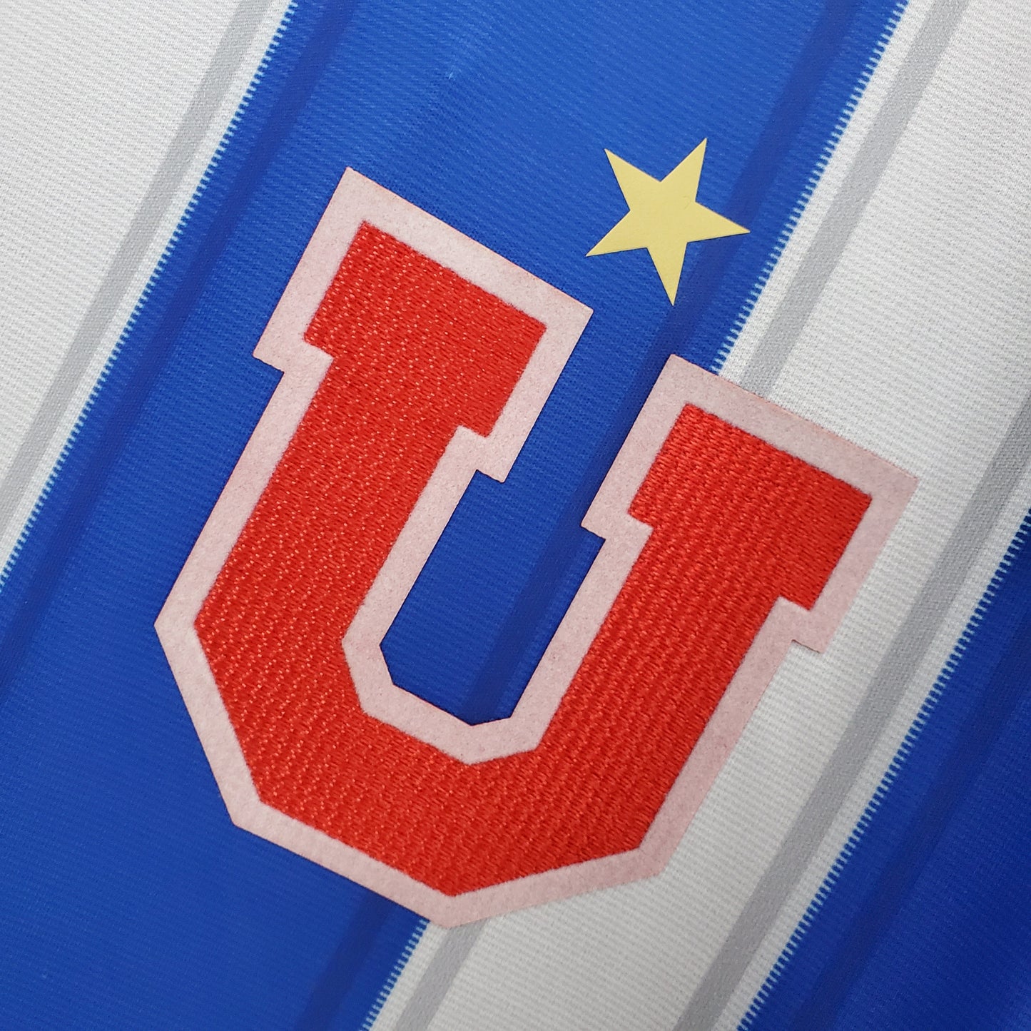 Universidad De Chile Pre-Match Kit 22/23