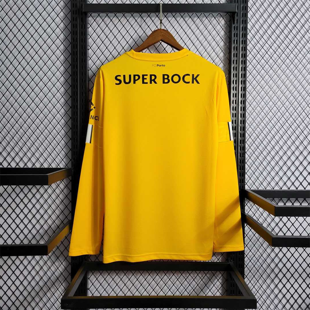 Porto Goalkeeper Kit 22/23