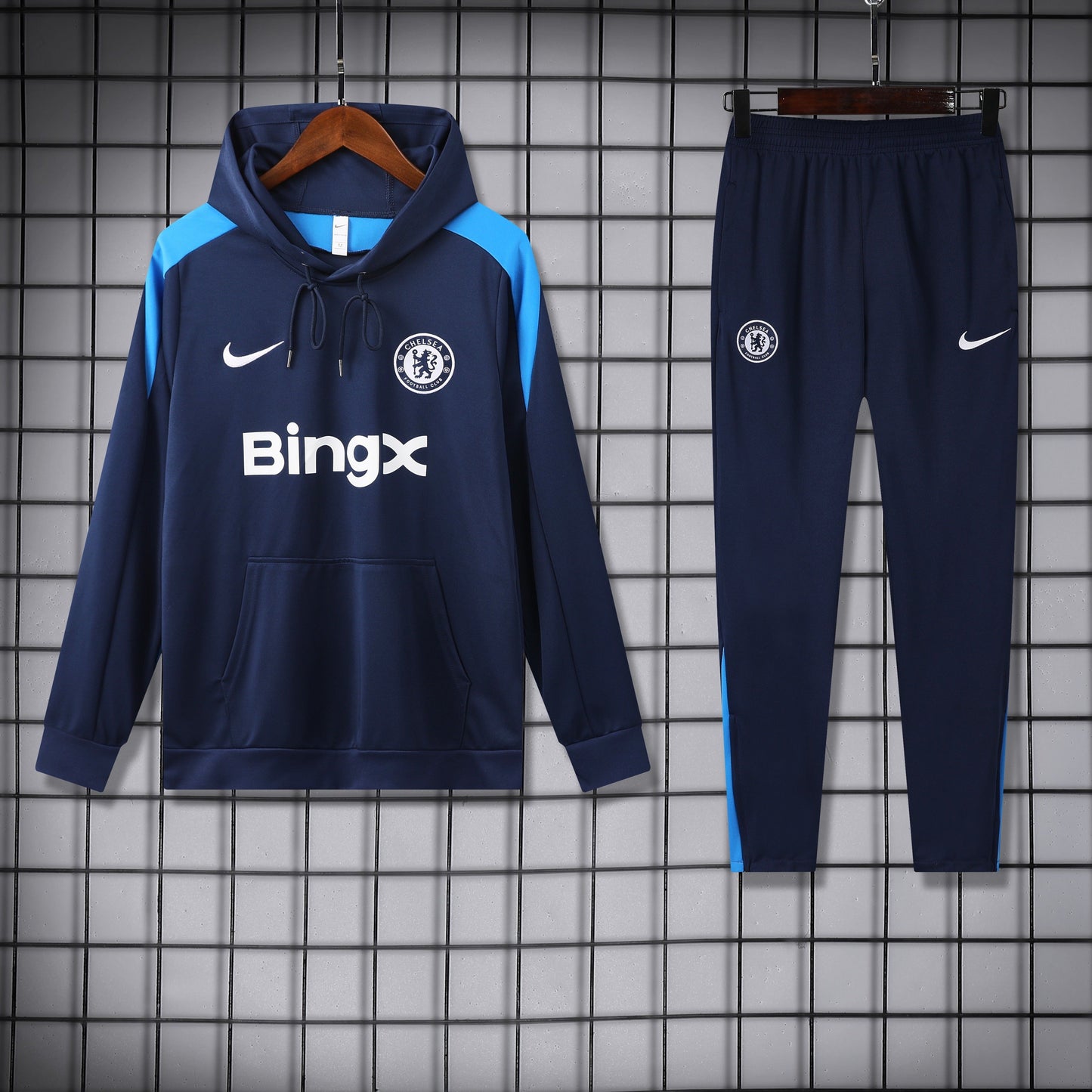 Chelsea Hoodie Training Set 24/25