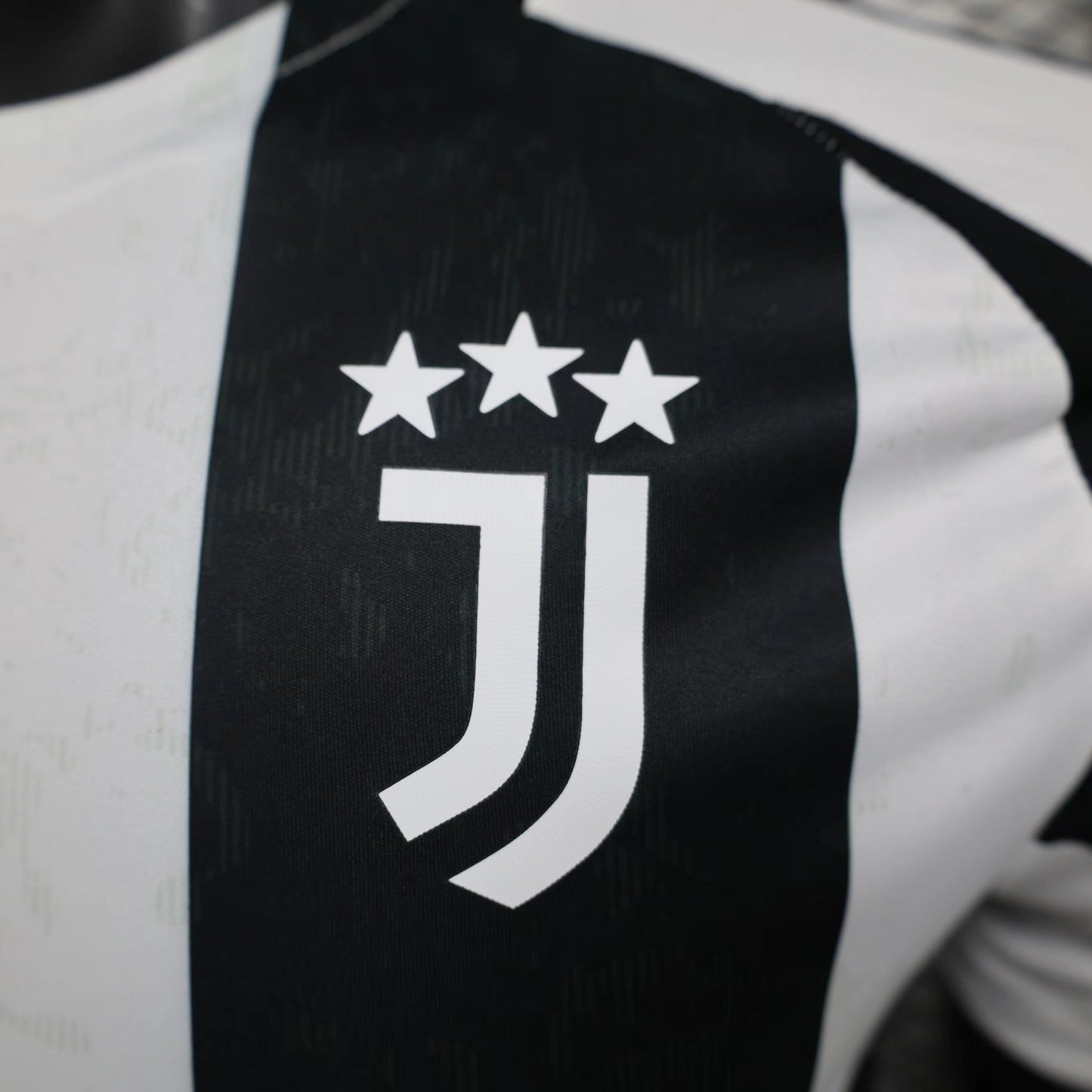 Juventus Home Kit 24/25