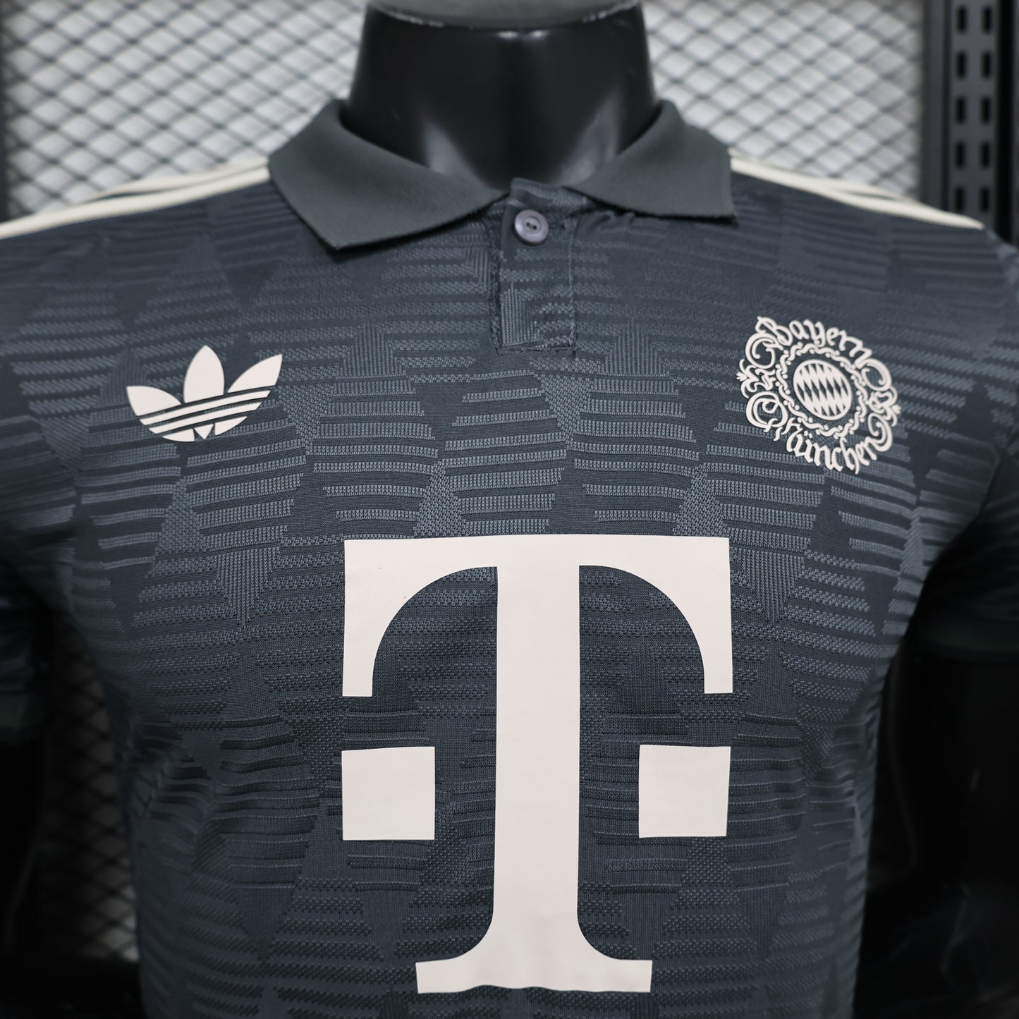 Bayern Munich “Oktoberfest” Kit 24/25