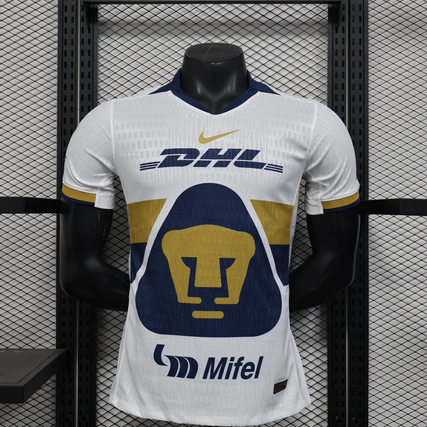 Pumas Home Kit 25/26