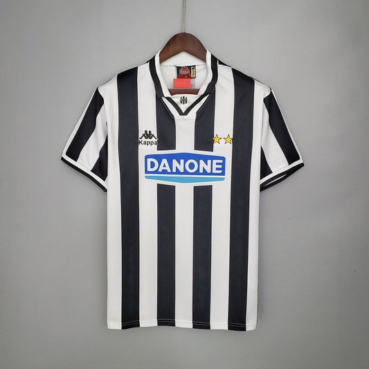 Juventus Home Kit 94/95