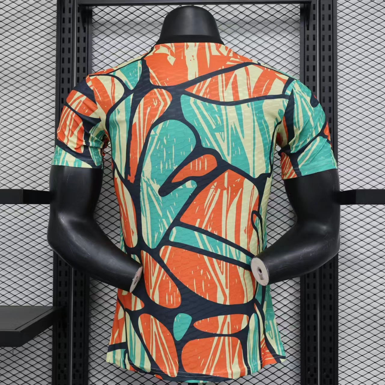 Arsenal “Tropical Vibes” Kit 24/25