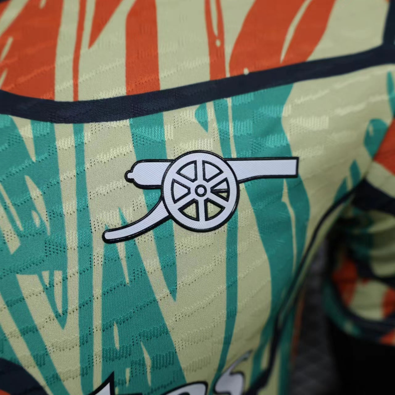 Arsenal “Tropical Vibes” Kit 24/25