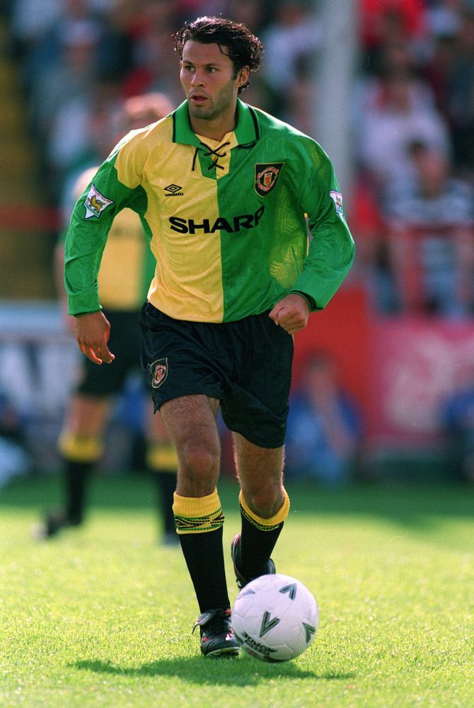 Manchester United Third Kit 92/93