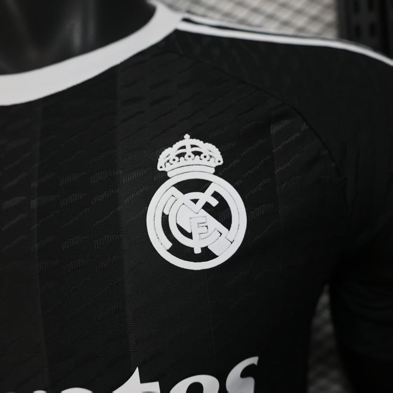 Real Madrid Goalkeeper Kit 25/26