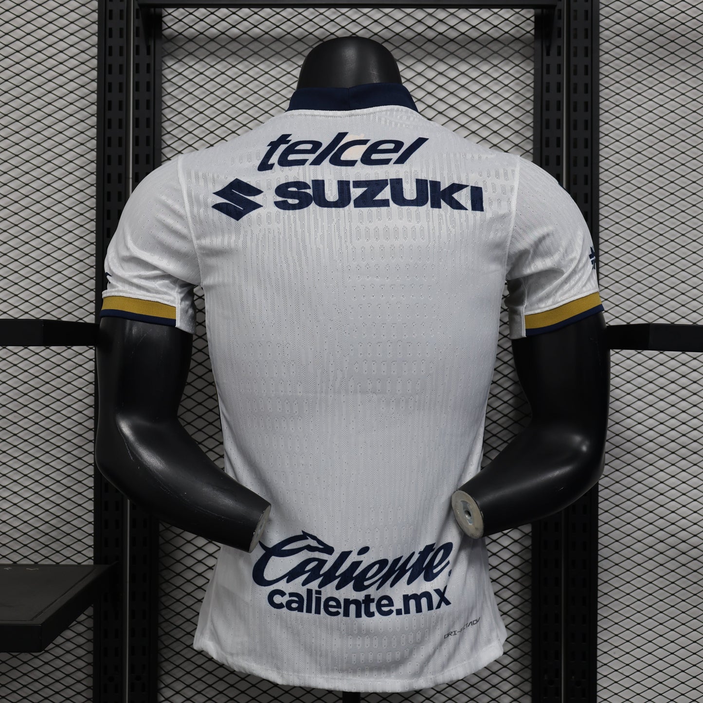 Pumas Home Kit 25/26
