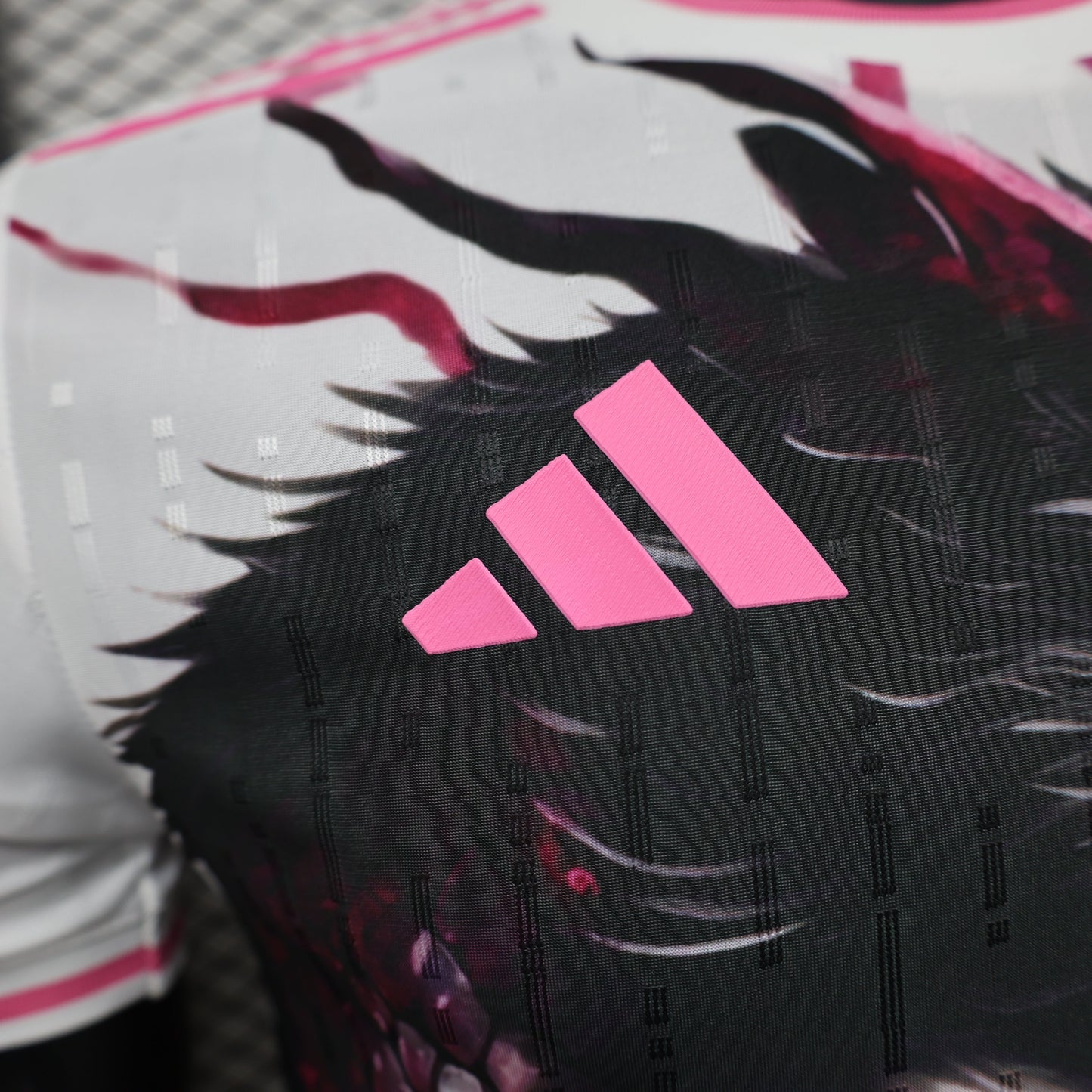 Japan "Sakura Dragon" Kit 24/25