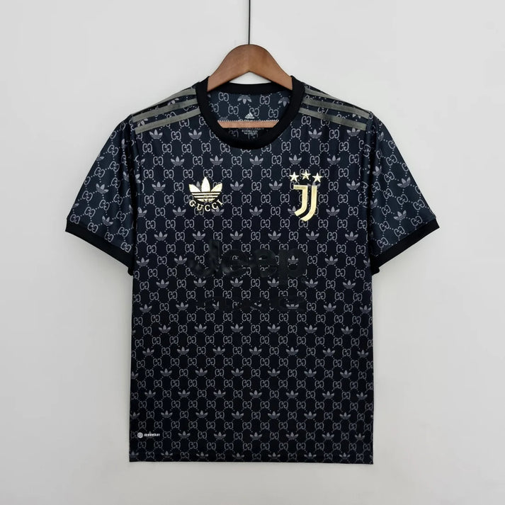 Juventus x Gucci Kit 22/23
