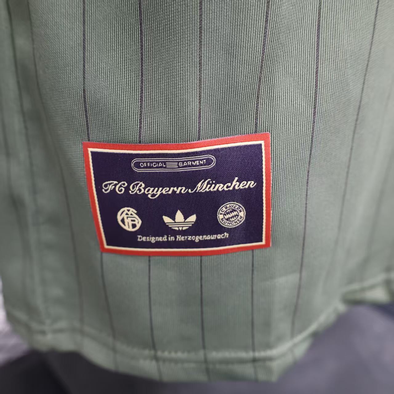 Bayern Munich TERRACE ICONS Kit 25/26