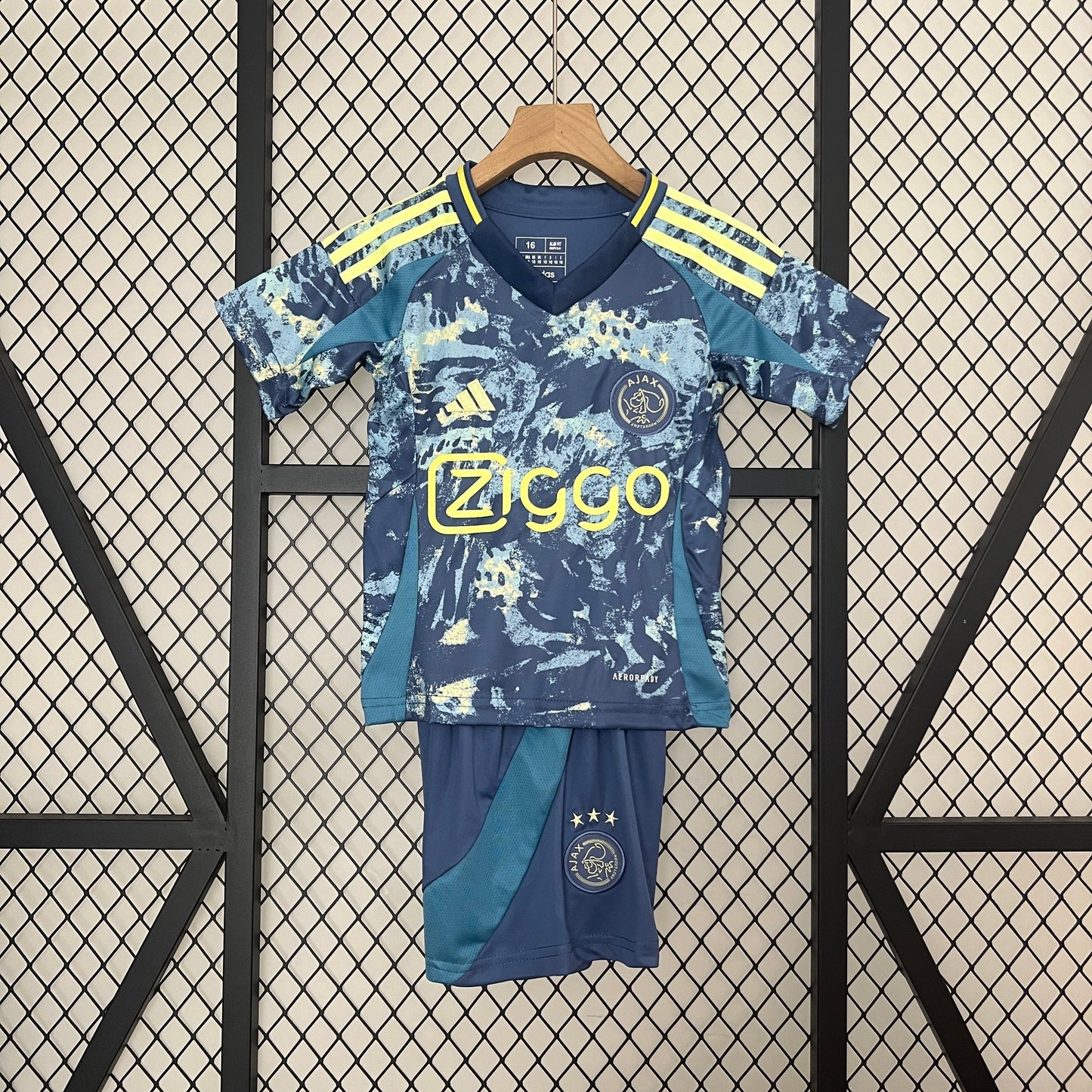 Children’s Set - Ajax 24/25