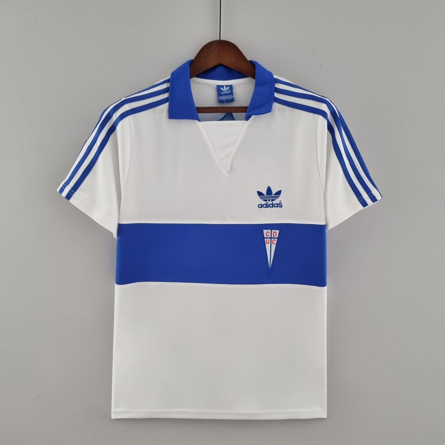 Deportivo Universidad Católica Home Kit 83/84