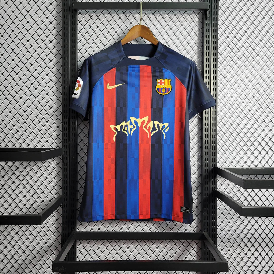 Barcelona x Rosalía Kit 22/23