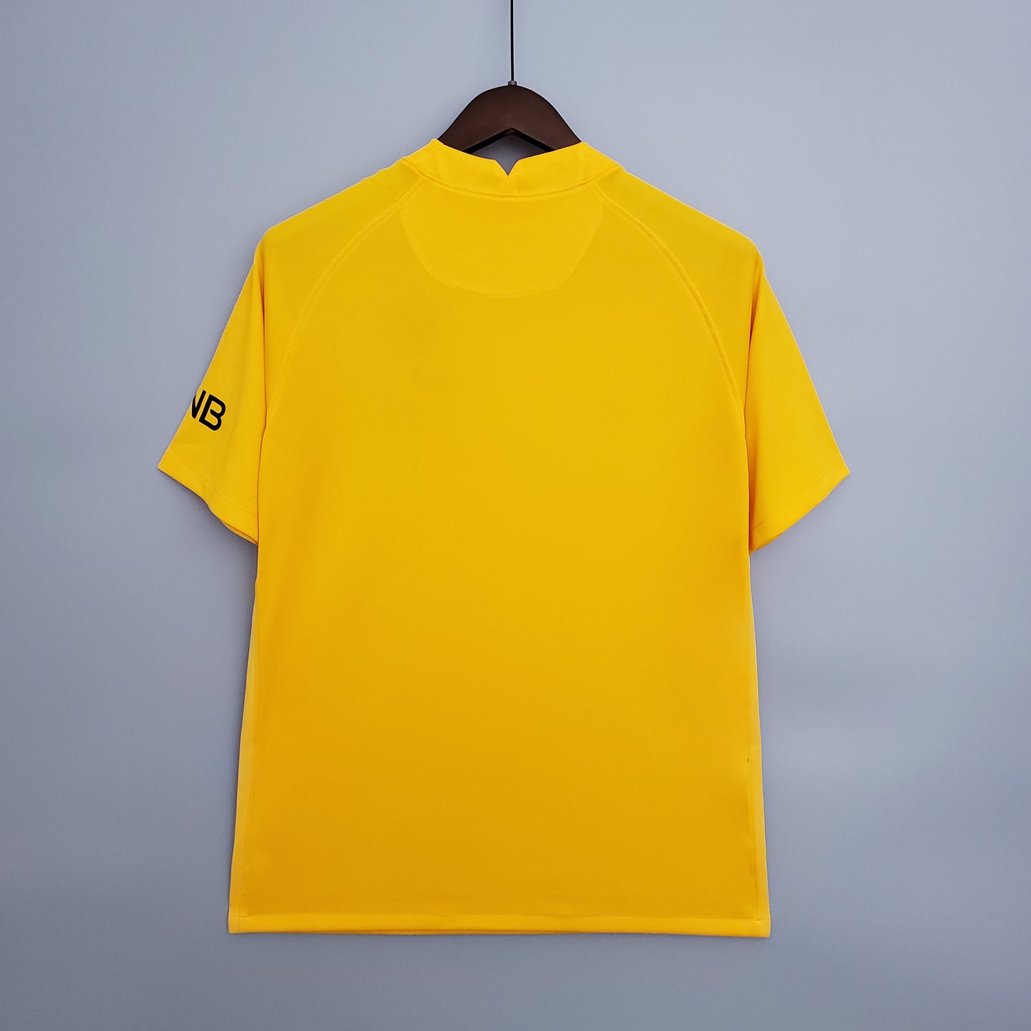 Paris Saint-Germain Goalkeeper Kit 21/22