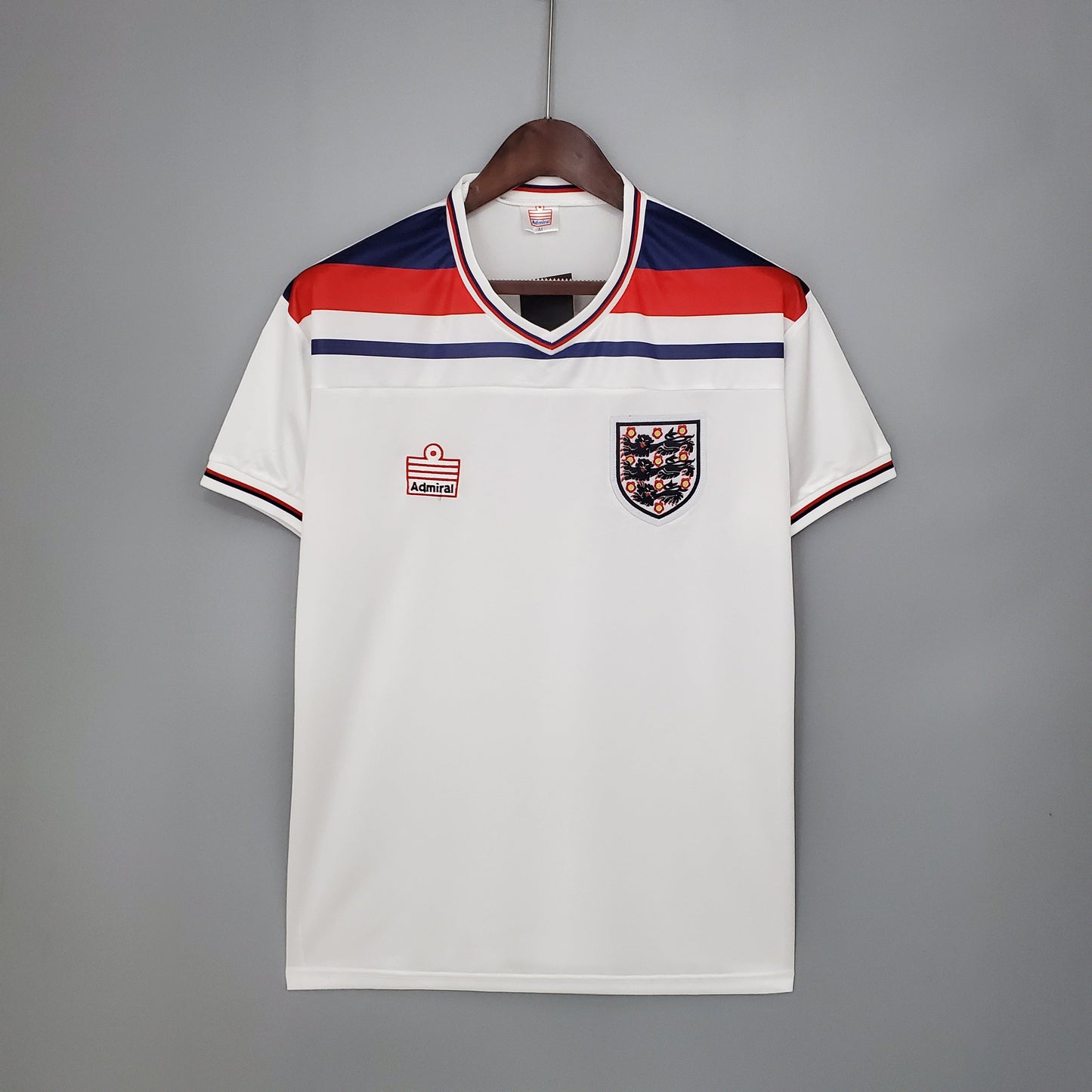 England Home Kit 81/82