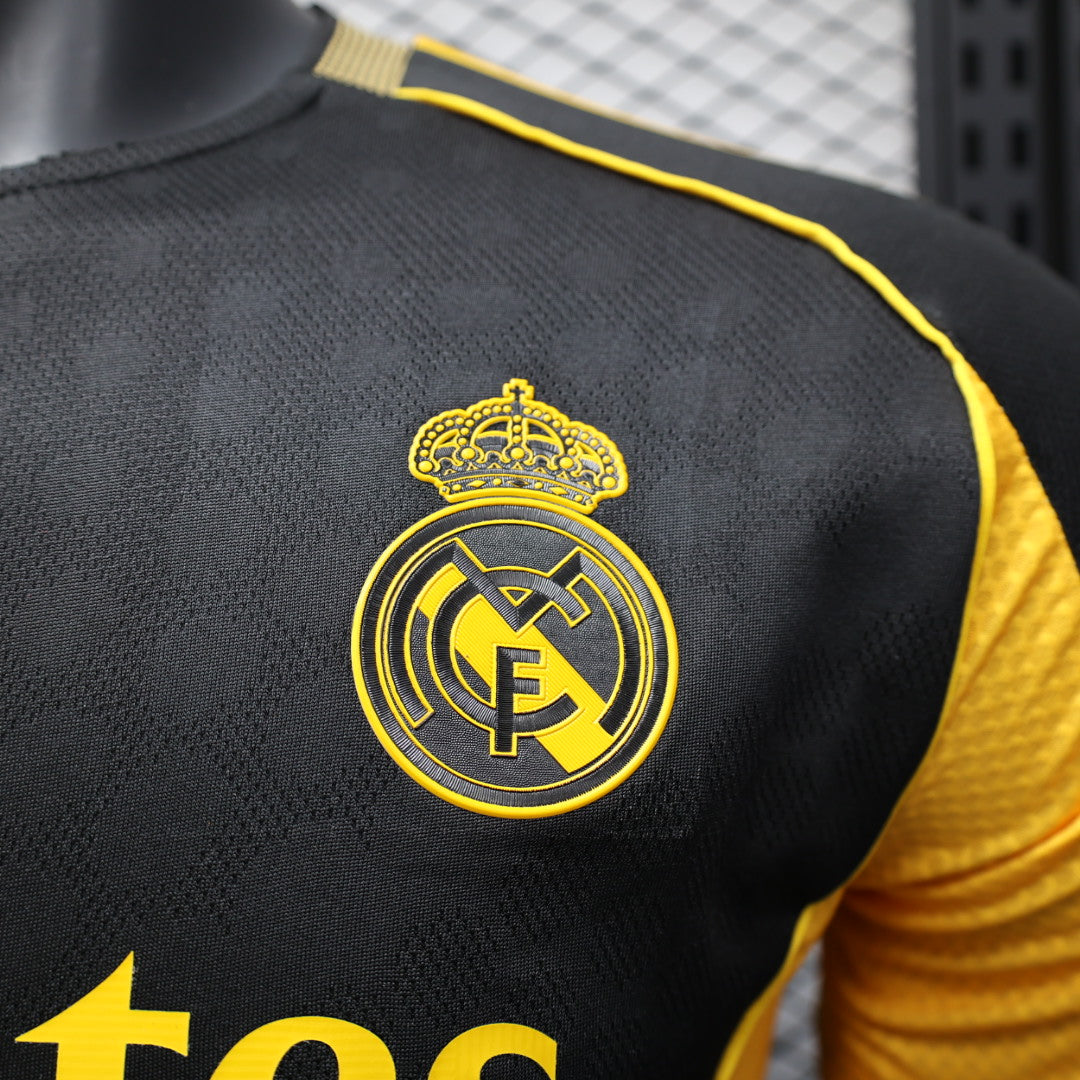 Real Madrid Black & Gold Kit 25/26
