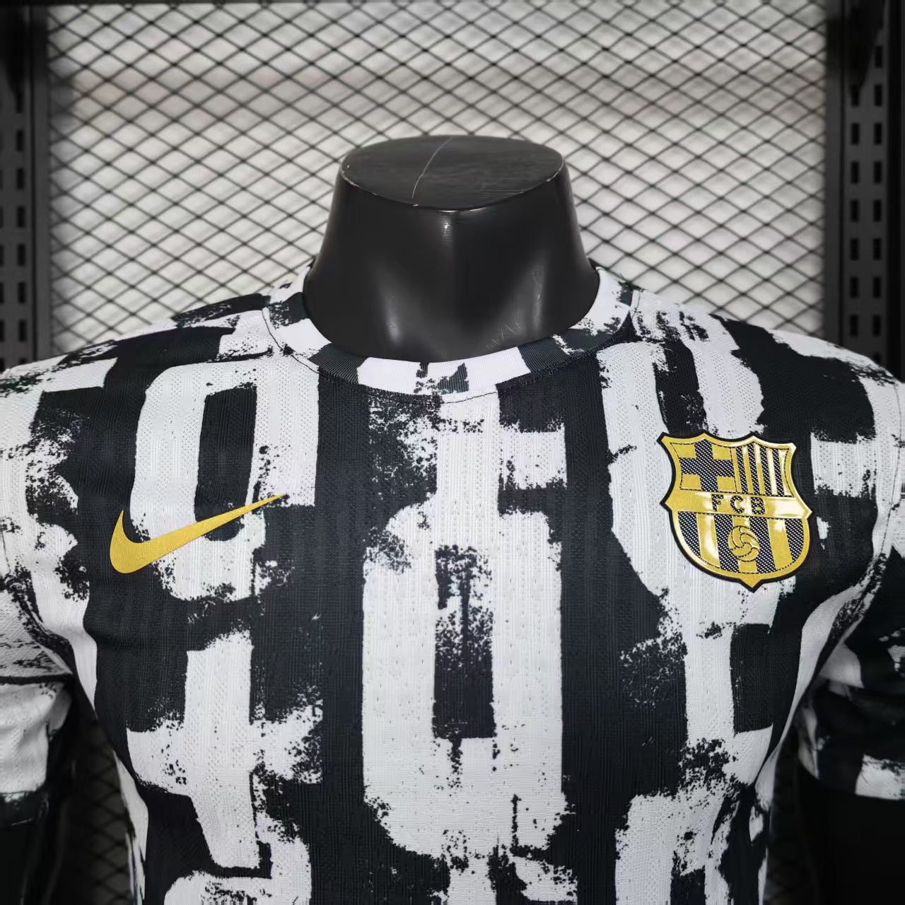 FC Barcelona “Urban Shadow” Kit 25/26