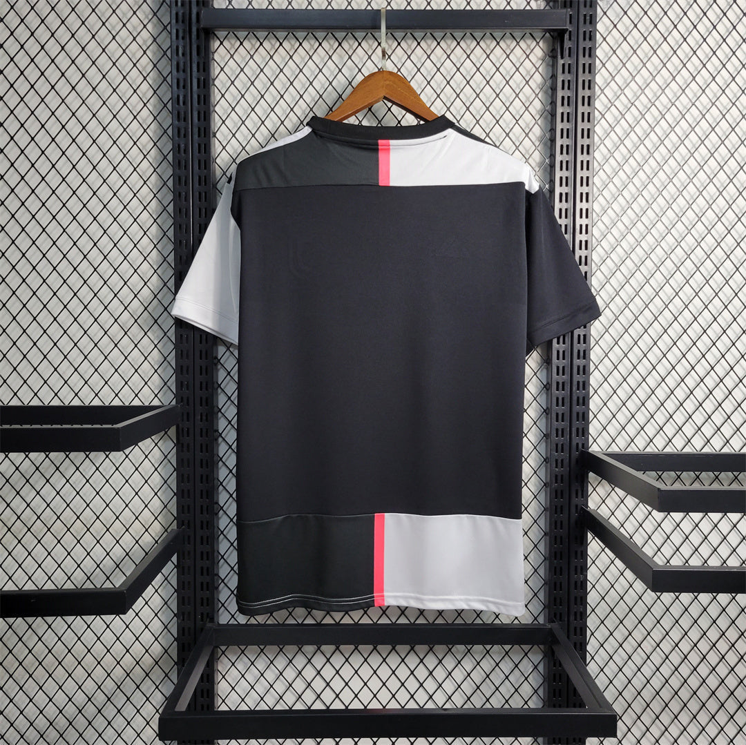 Juventus Home Kit 19/20