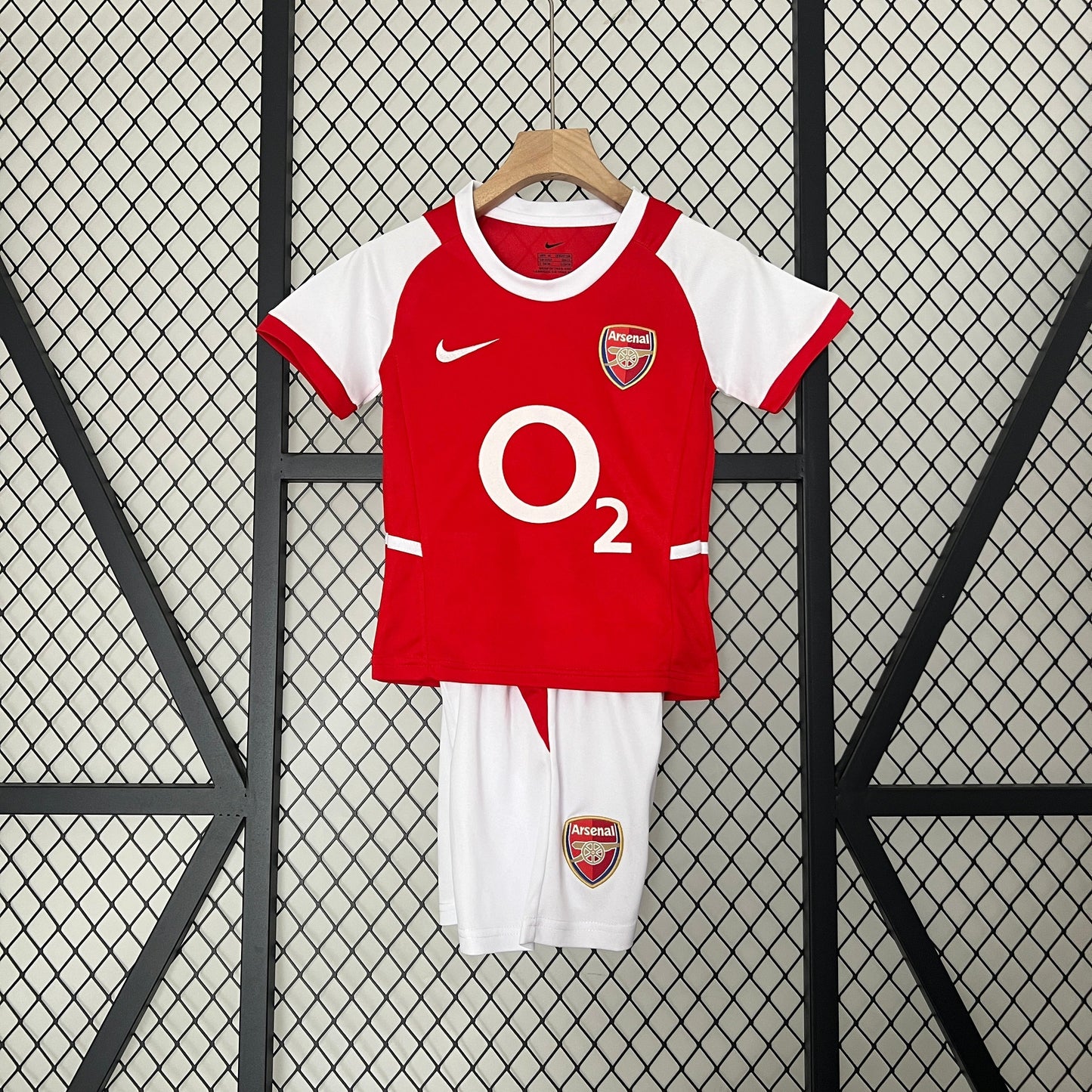 Children’s Set - Arsenal 02/04