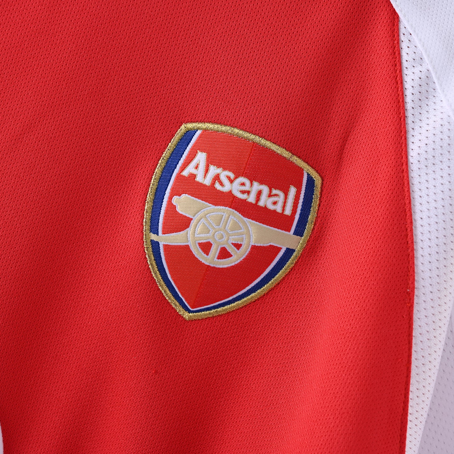 Arsenal Home Kit 02/04