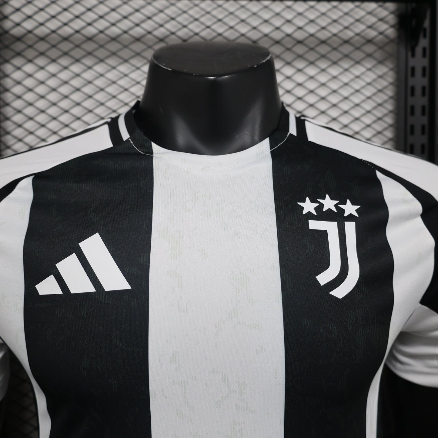 Juventus Home Kit 24/25