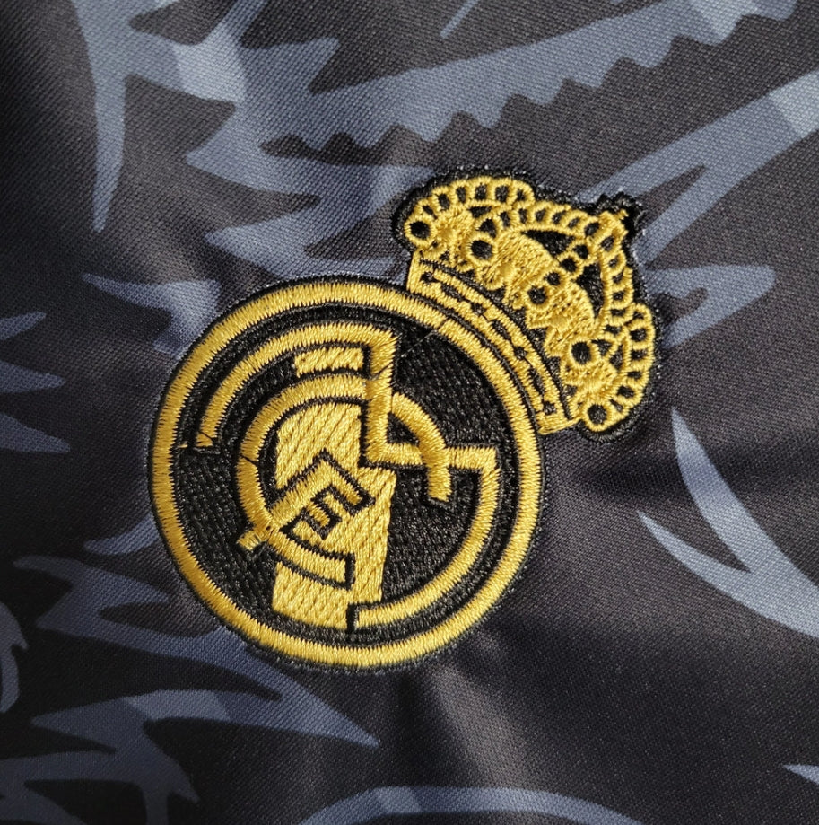Real Madrid "Dragón Negro" Kit 23/24