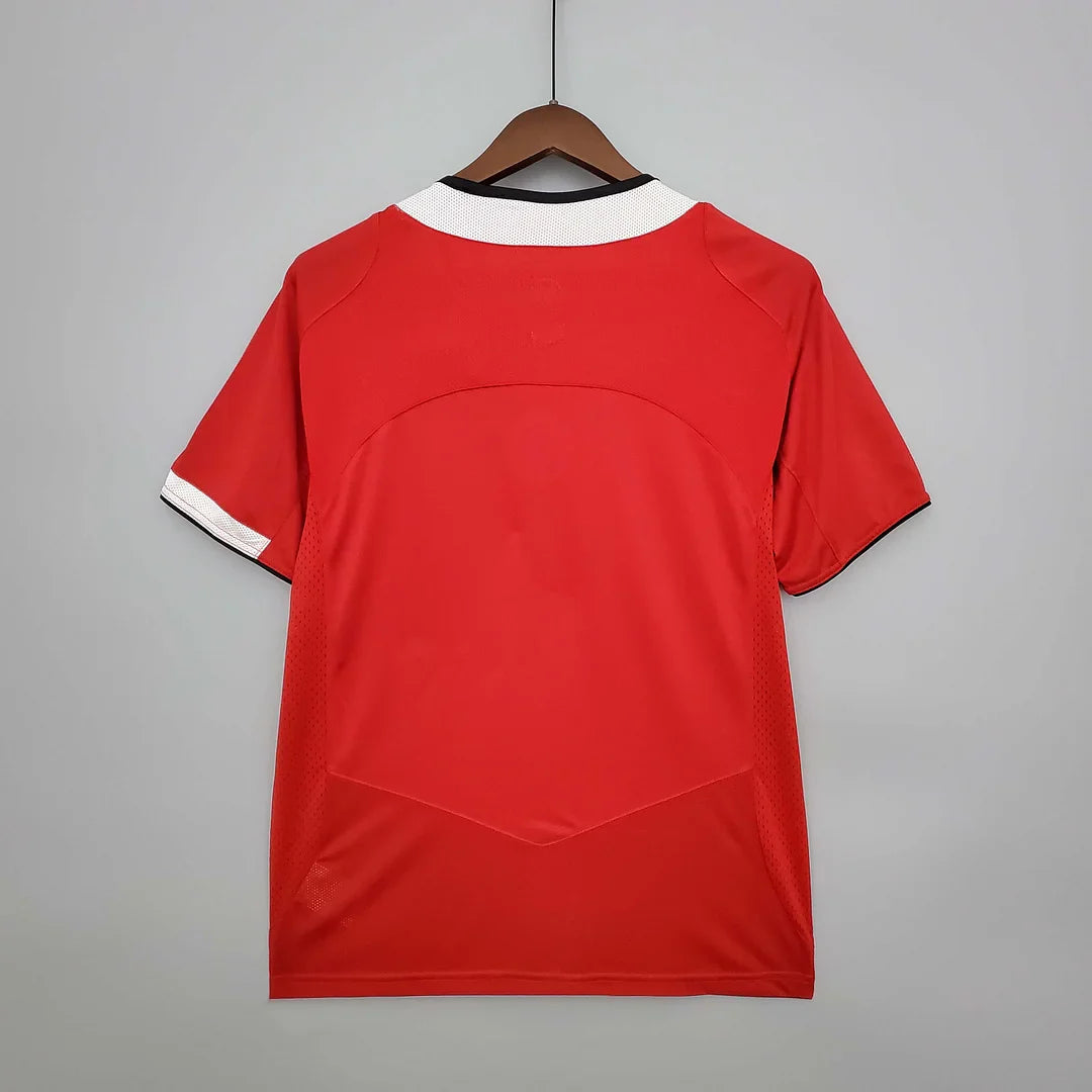 Manchester United Home Kit 04/06