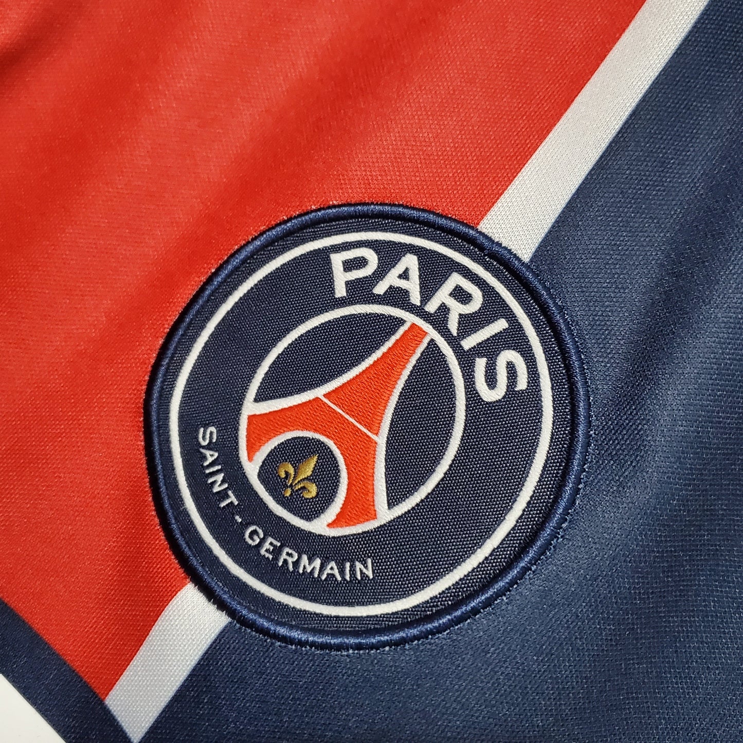 Paris Saint-Germain Home Kit 20/21
