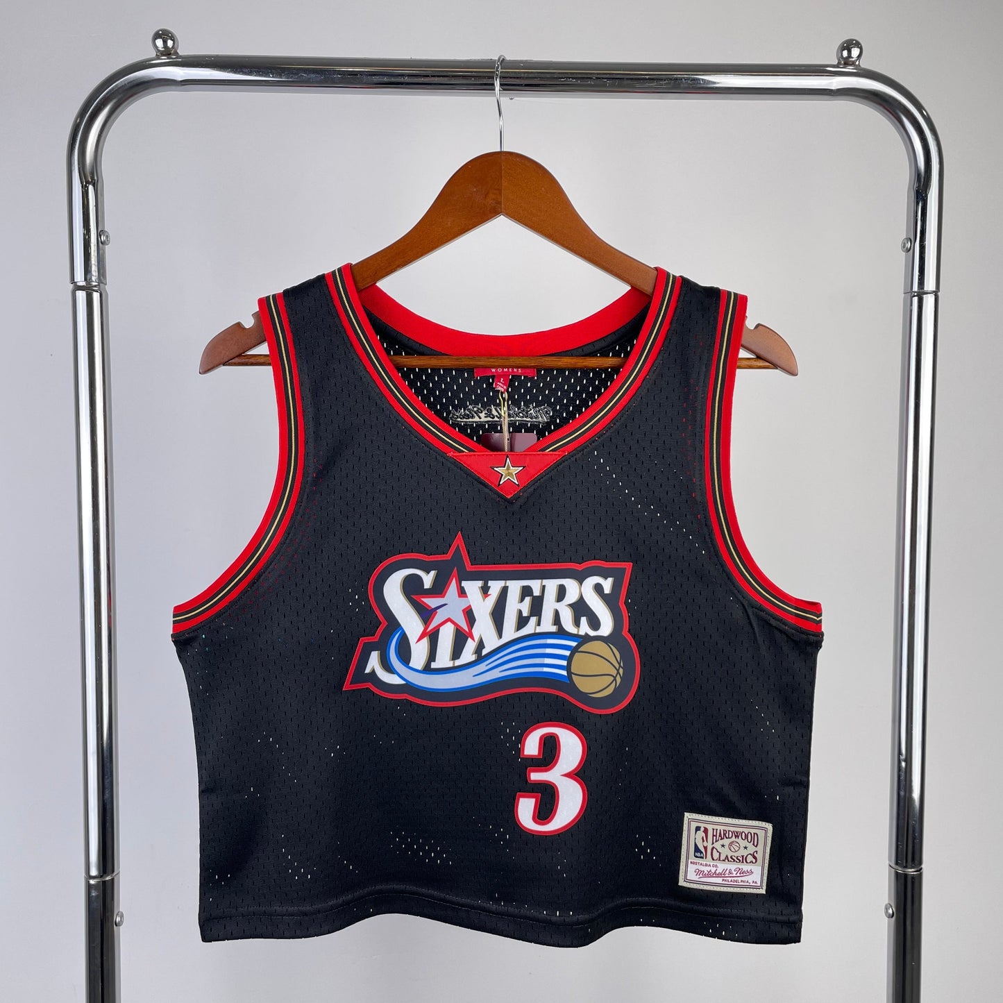 NBA Women’s Kit: 76ers
