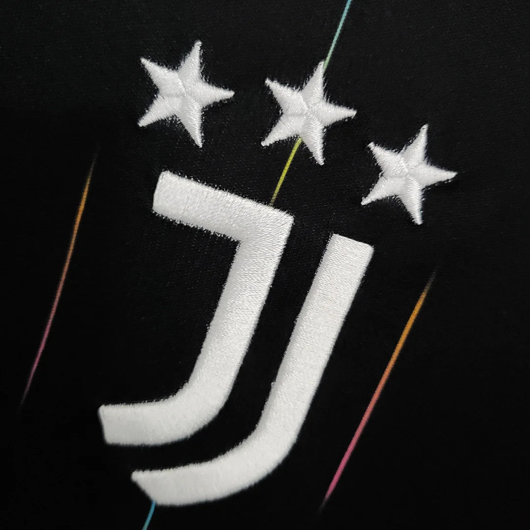 Juventus Away Kit 21/22