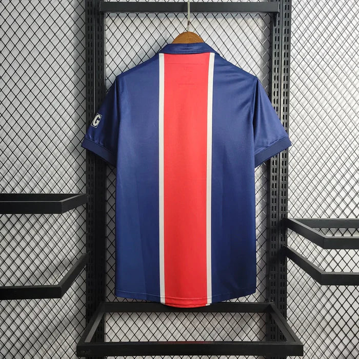 Paris Saint-Germain Home Kit 01/02