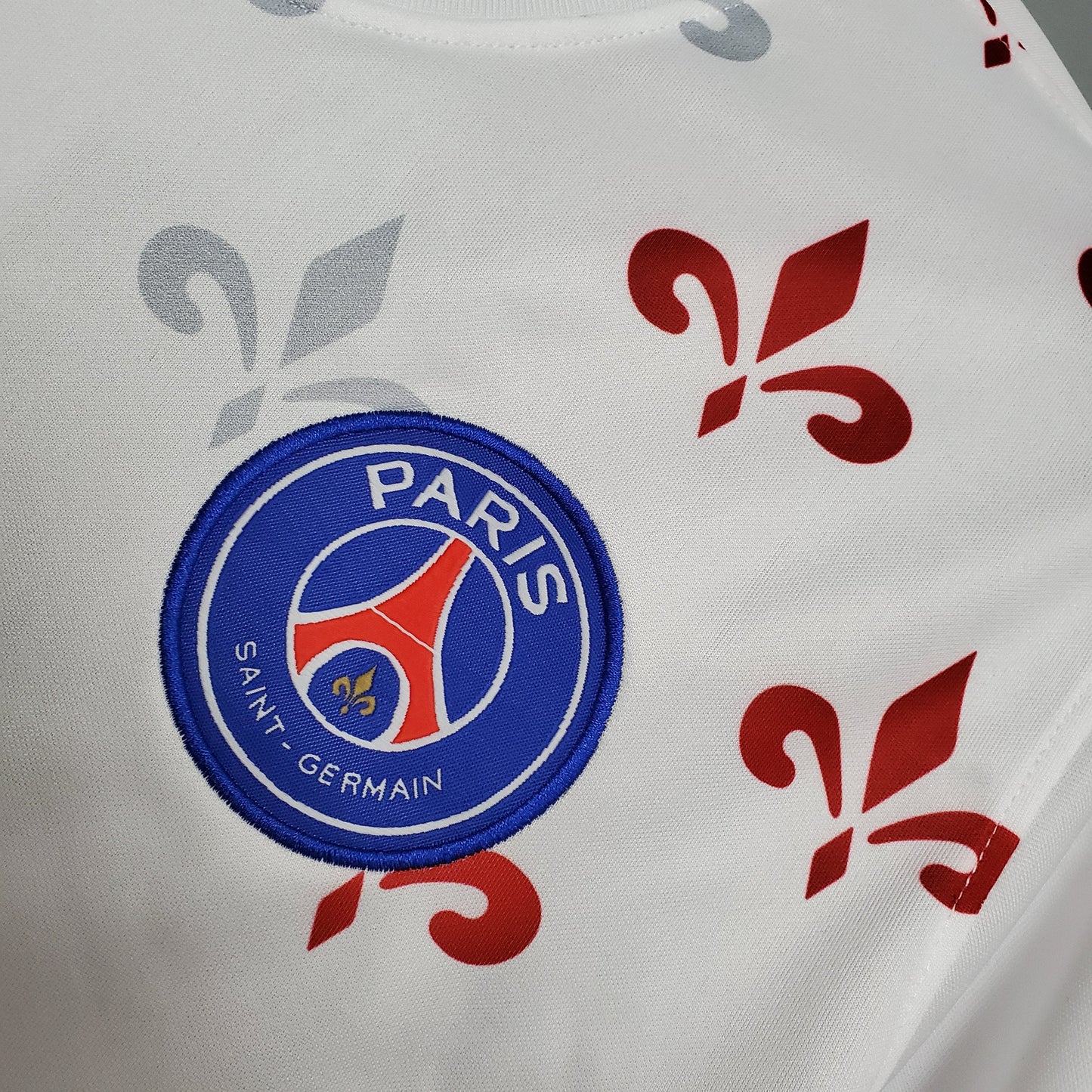 Paris Saint-Germain Pre-Match Kit 20/21