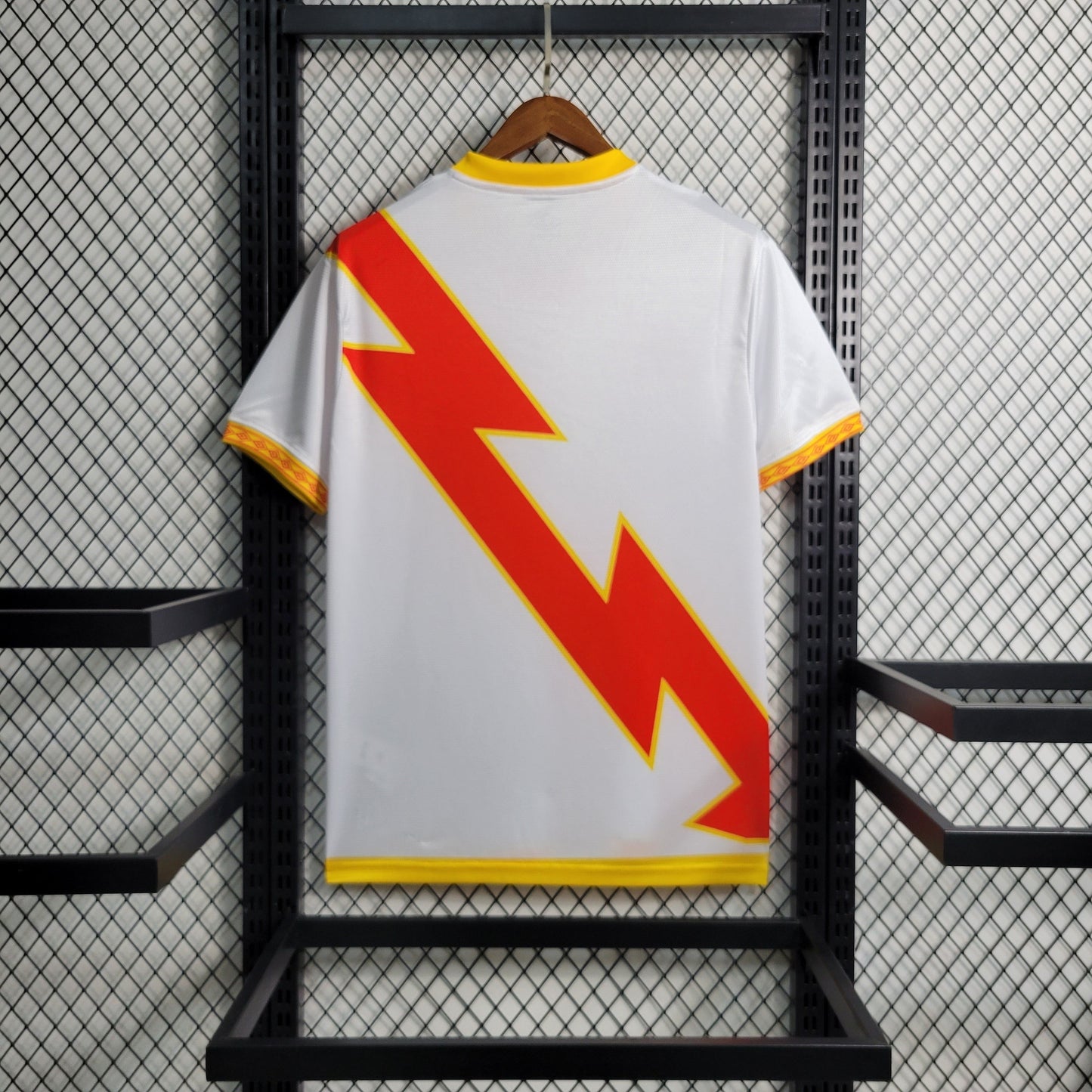 Rayo Vallecano Home Kit 23/24