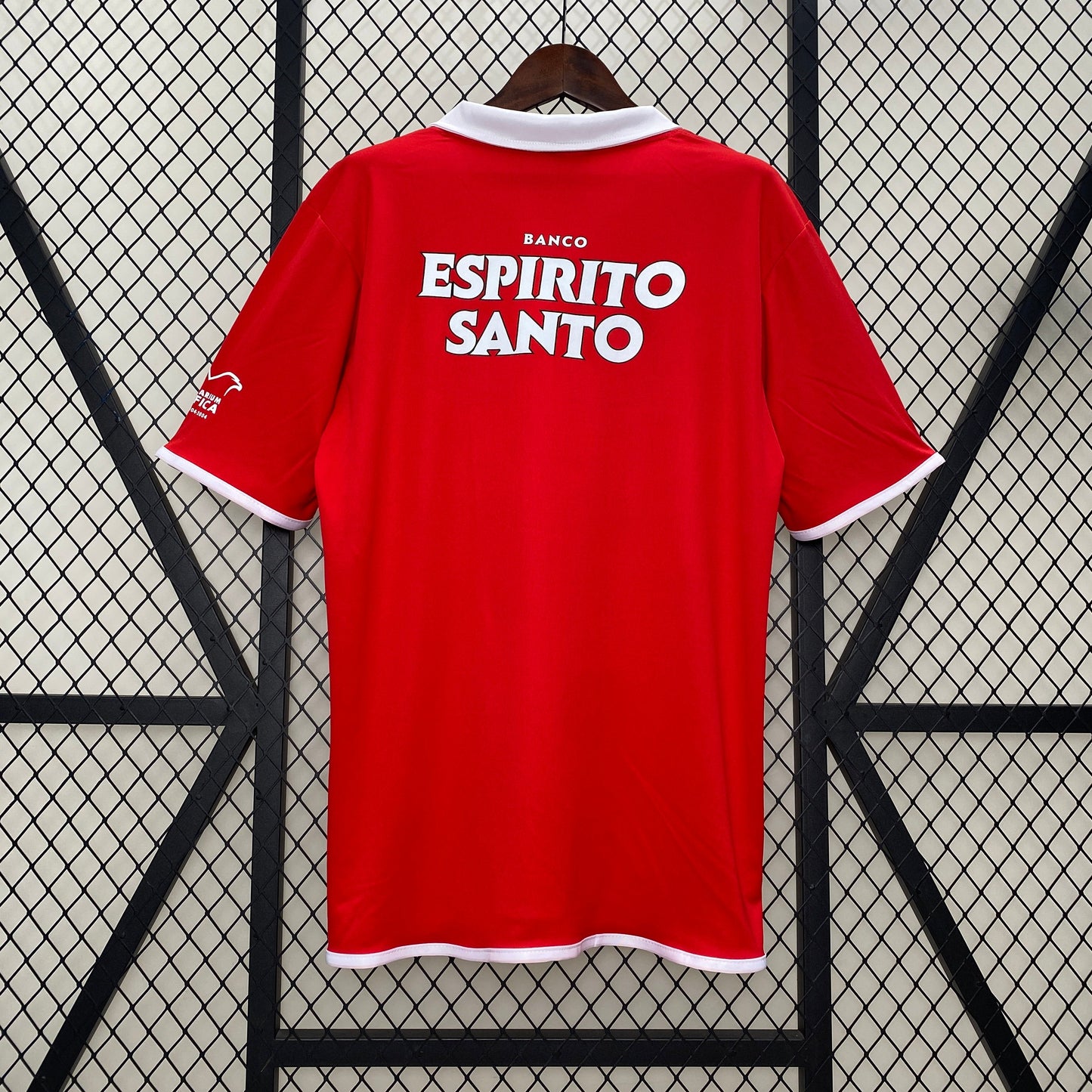 Benfica Home Kit 04/05