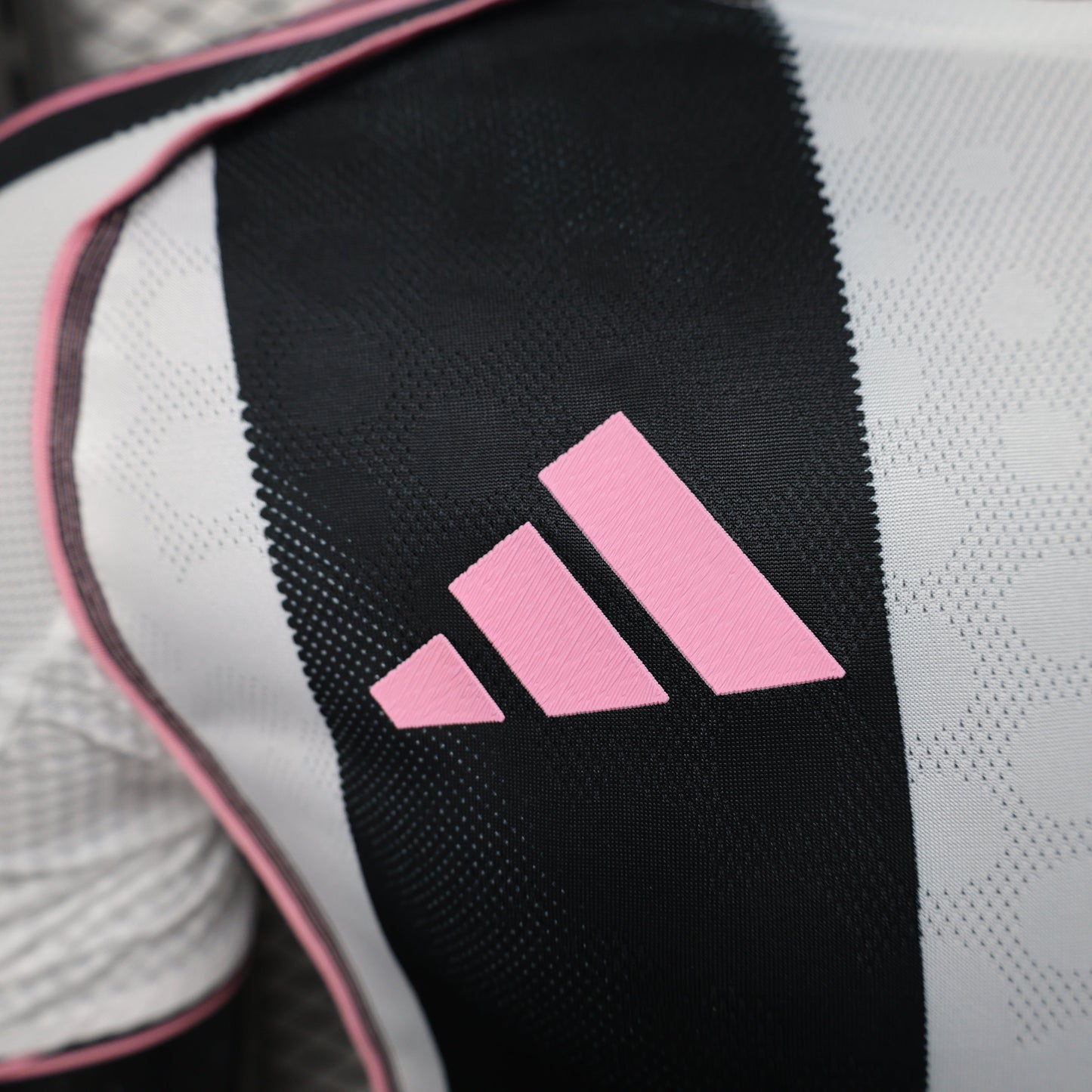 Juventus Home Kit 25/26