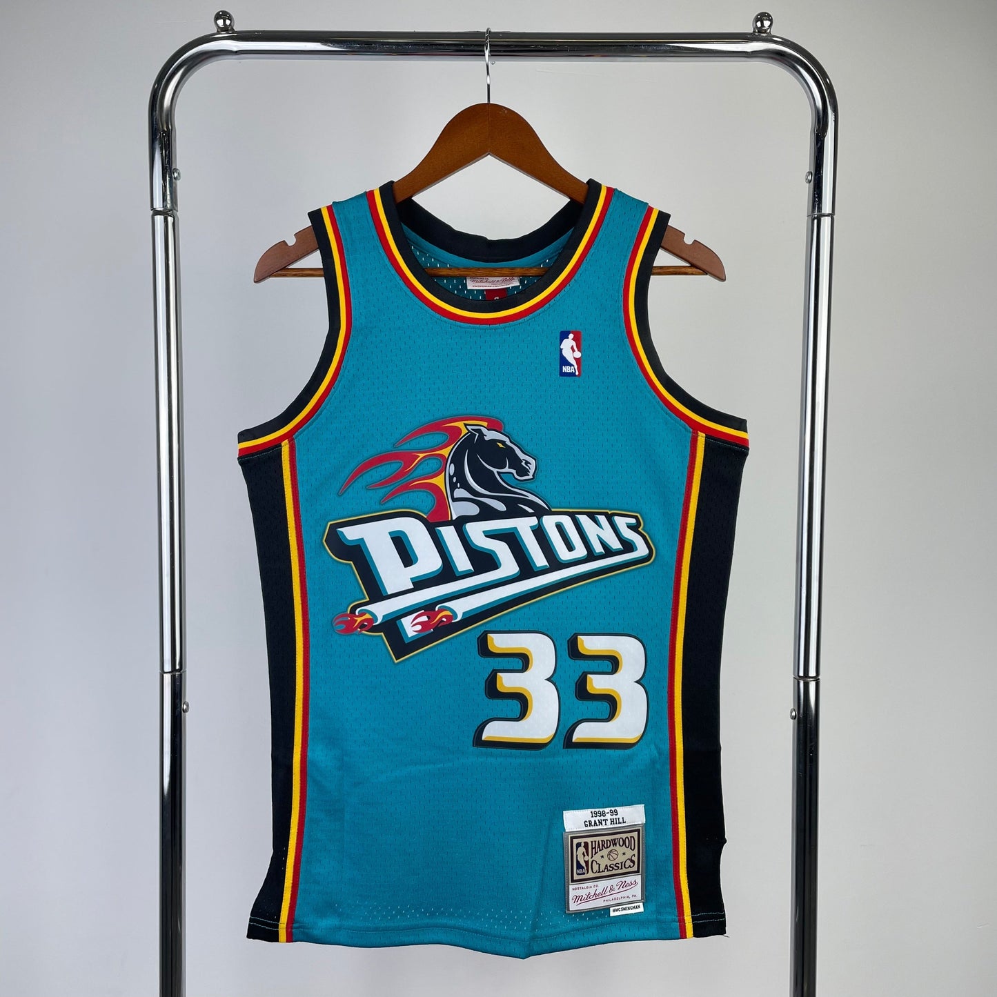 NBA Jersey: Detroit Pistons