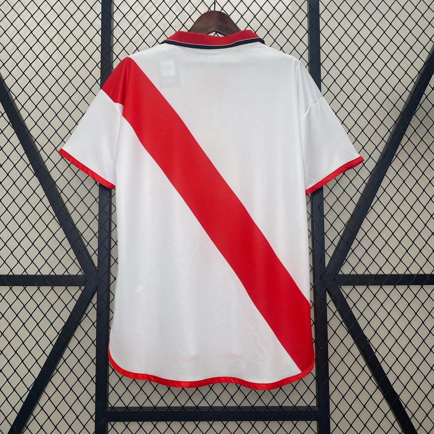 Rayo Vallecano Home Kit 01/02