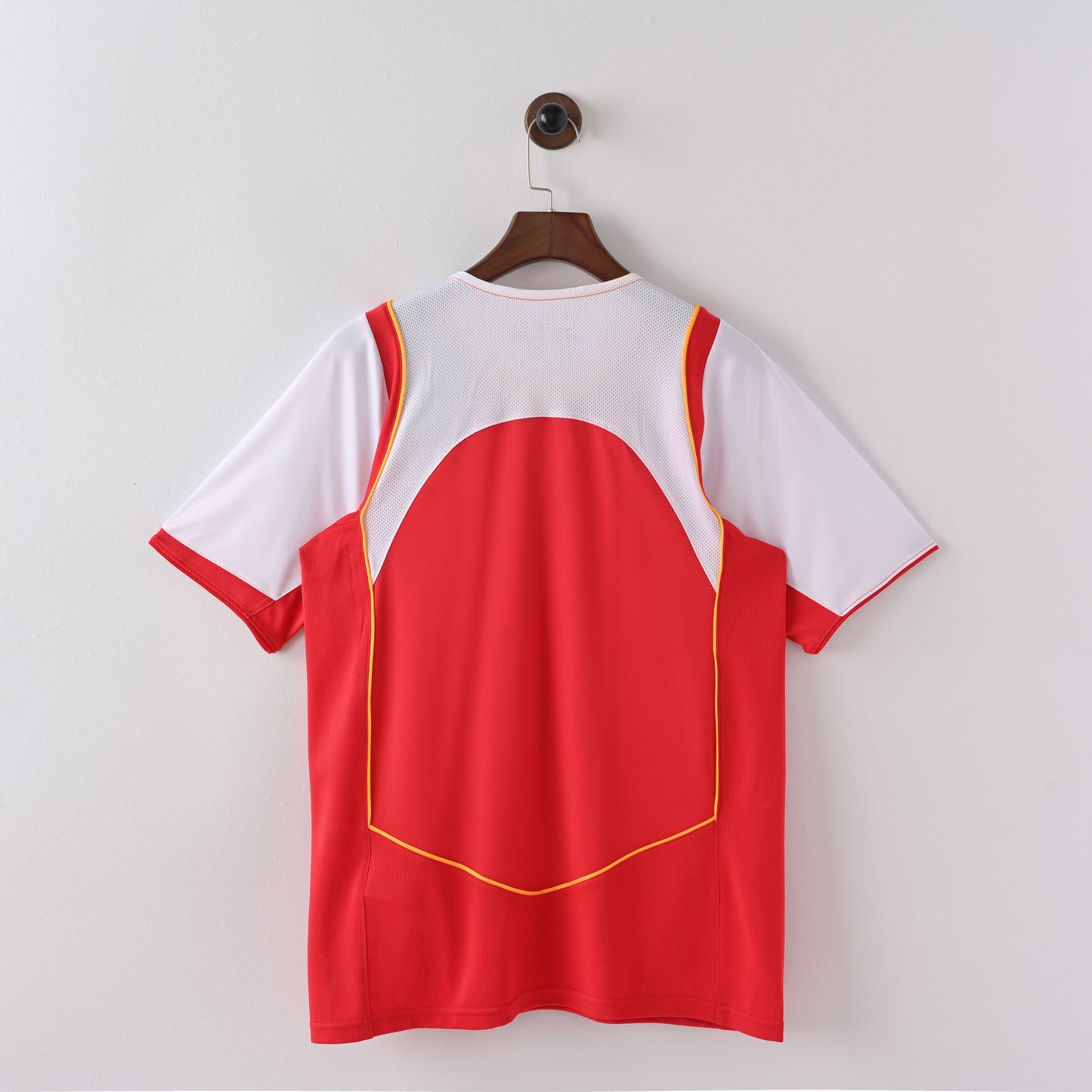 Arsenal Home Kit 04/05