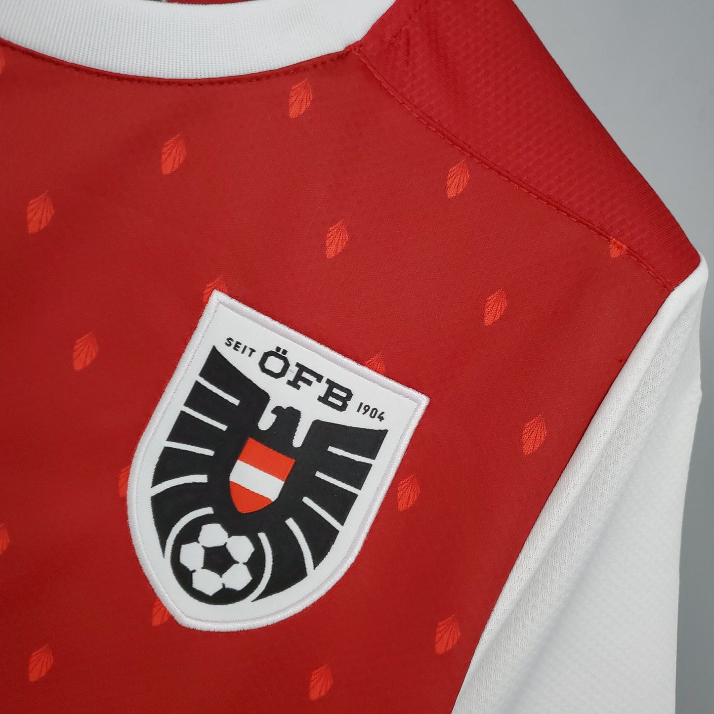 Austria Home Kit 19/20