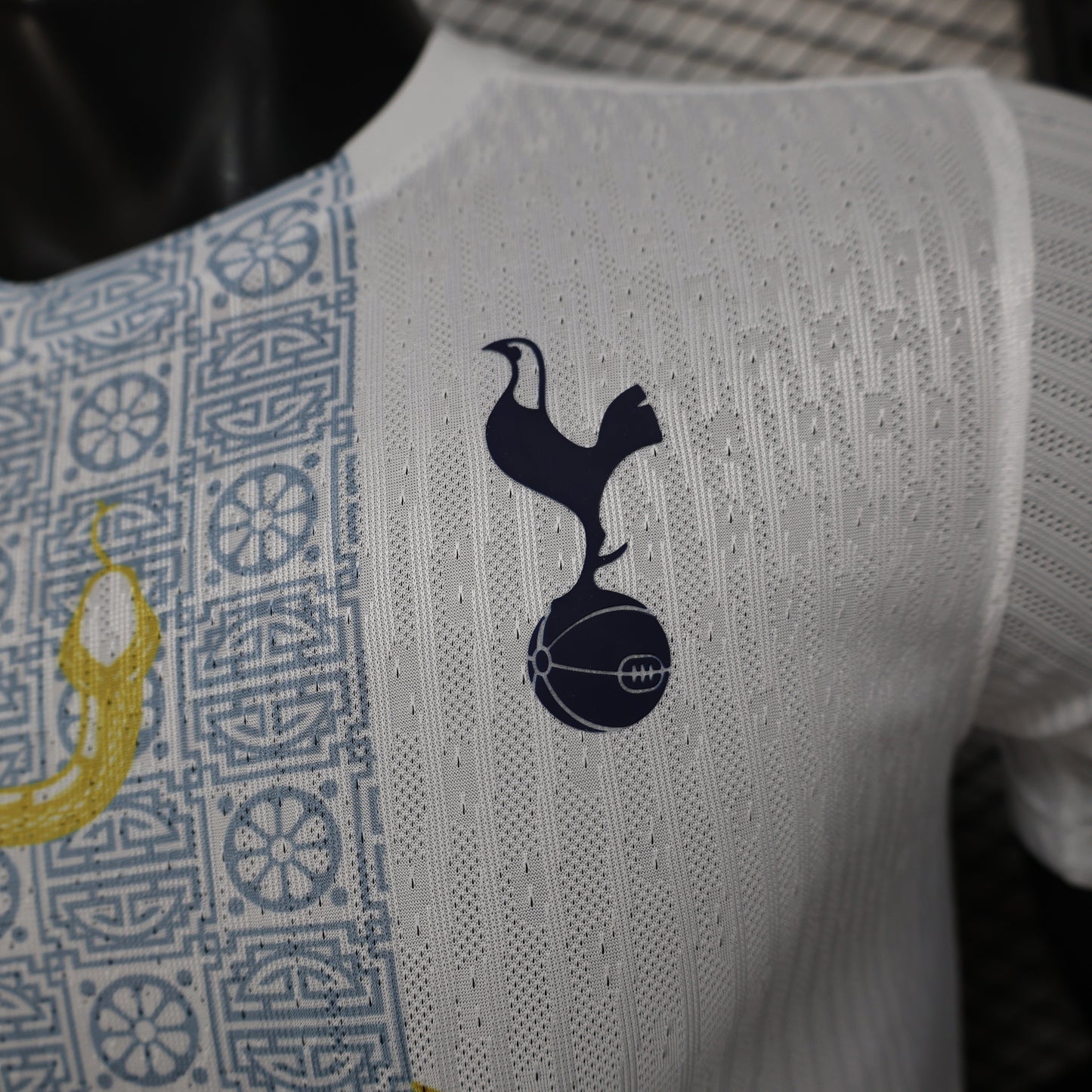 Tottenham Hotspur x Golden Serpent Kit 25/26