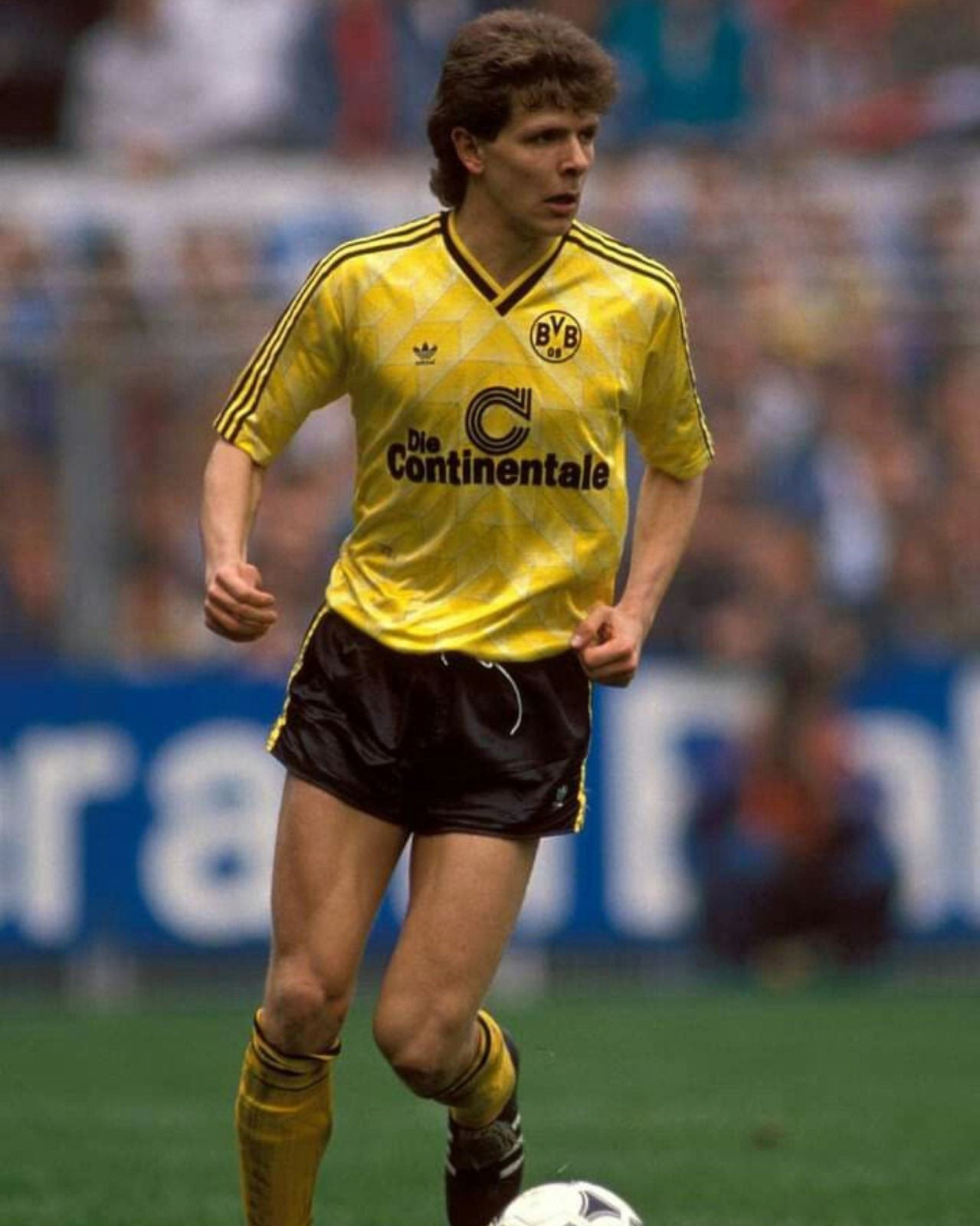 Borussia Dortmund Home Kit 88/89