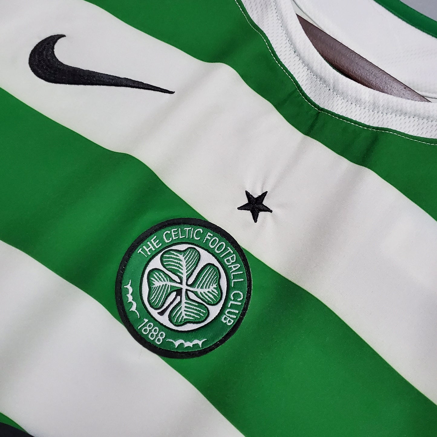 Celtic Home Kit 05/06